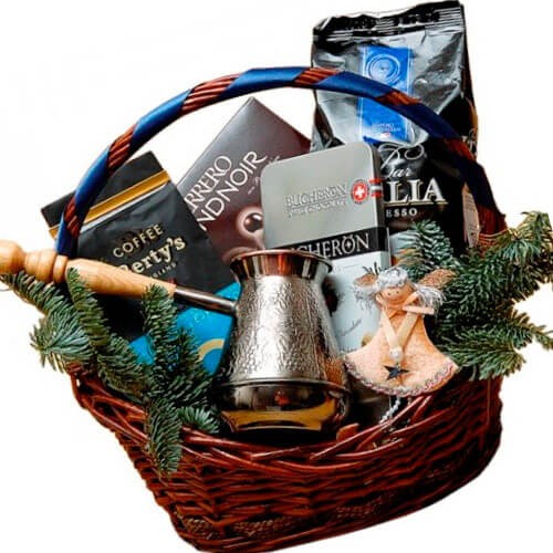 Новогодняя корзина "Бодрящий кофе"